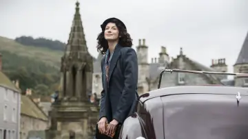 Backdrop for the TV series "Outlander" #1253405