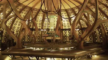 Backdrop for the TV series "Doctor Who" #1236871