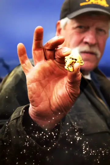 Poster for the TV series "Bering Sea Gold" #1492373
