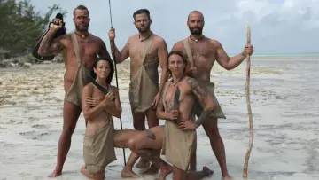 Backdrop for the TV series "Naked and Afraid" #1475754