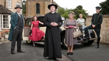 Backdrop for the TV series "Father Brown" #1291625