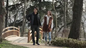 Backdrop for the TV series "Medcezir" #1382354