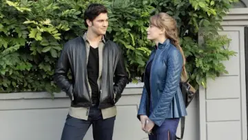 Backdrop for the TV series "Medcezir" #1382382