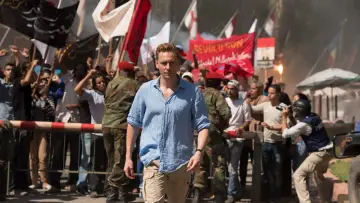 Backdrop for the TV series "The Night Manager" #1327111