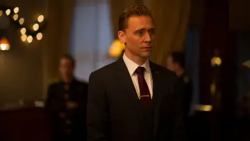 Backdrop for the TV series "The Night Manager" #1327119
