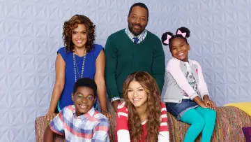 Backdrop for the TV series "K.C. Undercover" #1356083