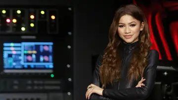 Backdrop for the TV series "K.C. Undercover" #1356085