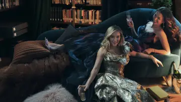 Backdrop for the TV series "Younger" #1329263