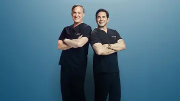 Backdrop for the TV series "Botched" #1431580