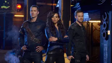 Backdrop for the TV series "Killjoys" #1385725