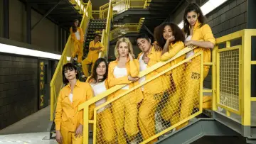 Backdrop for the TV series "Locked Up" #1369801