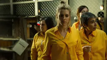 Backdrop for the TV series "Locked Up" #1369806