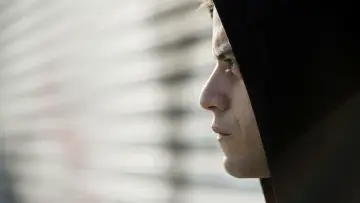 Backdrop for the TV series "Mr. Robot" #1302485