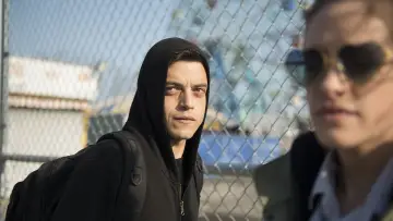 Backdrop for the TV series "Mr. Robot" #1302516