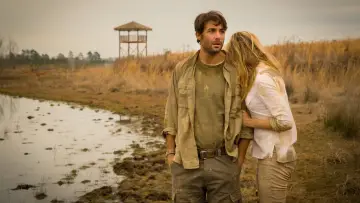 Backdrop for the TV series "Zoo" #1385932