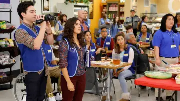 Backdrop к сериалу "Superstore" #1323714
