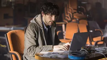 Backdrop к сериалу "Humans" #1377904