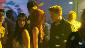 Backdrop for the TV series "Shadowhunters" #1326848