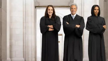 Backdrop for the TV series "Hot Bench" #1388477