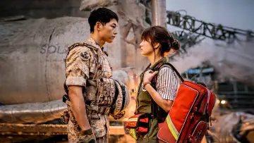 Backdrop for the TV series "Descendants of the Sun" #1418273