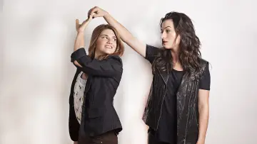 Backdrop for the TV series "Carmilla" #1599700