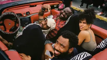 Backdrop for the TV series "Atlanta" #1385192