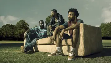 Backdrop for the TV series "Atlanta" #1385193