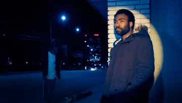 Backdrop for the TV series "Atlanta" #1385196
