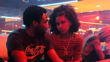 Backdrop for the TV series "Atlanta" #1385207