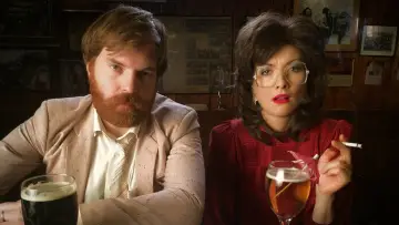 Backdrop for the TV series "Bridget & Eamon" #1412420