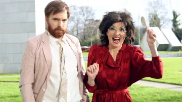 Backdrop for the TV series "Bridget & Eamon" #1412421