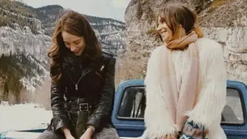 Backdrop for the TV series "Wynonna Earp" #1380543