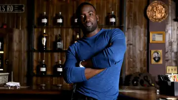 Backdrop for the TV series "Wynonna Earp" #1380554