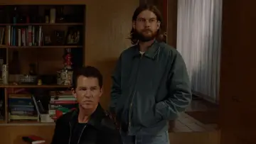 Backdrop for the TV series "Animal Kingdom" #1294967