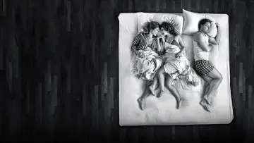 Backdrop for the TV series "You Me Her" #1468389