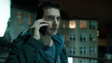 Backdrop for the TV series "Berlin Station" #1540272