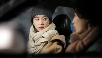 Backdrop for the TV series "W: Two Worlds Apart" #1455111