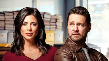 Backdrop for the TV series "Private Eyes" #1319246