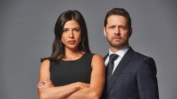 Backdrop for the TV series "Private Eyes" #1319251