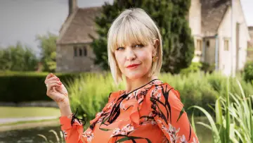 Backdrop к сериалу "Agatha Raisin" #1448122
