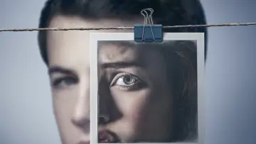 Backdrop for the TV series "13 Reasons Why" #1320720
