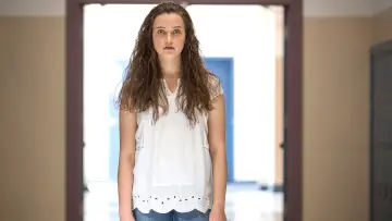 Backdrop for the TV series "13 Reasons Why" #1320740