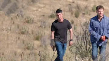 Backdrop for the TV series "Shooter" #1350708