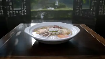 Backdrop к сериалу "A Bite of China" #1477186