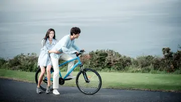 Backdrop for the TV series "The Legend of the Blue Sea" #1463719
