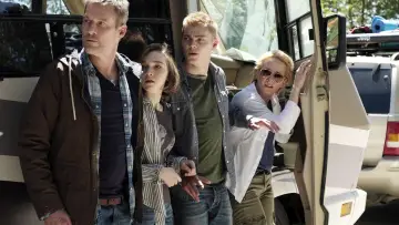 Backdrop for the TV series "Aftermath" #1504835