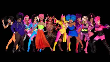 Backdrop к сериалу "RuPaul