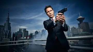 Backdrop for the TV series "Travelers" #1339057