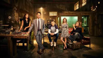 Backdrop for the TV series "Travelers" #1339060