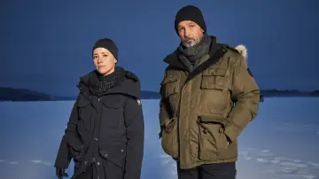 Backdrop for the TV series "Cardinal" #1432321